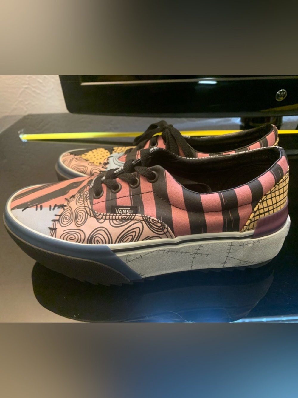 Vans The Night Before Christmas Black & Pink Graphic Low Top Sneakers